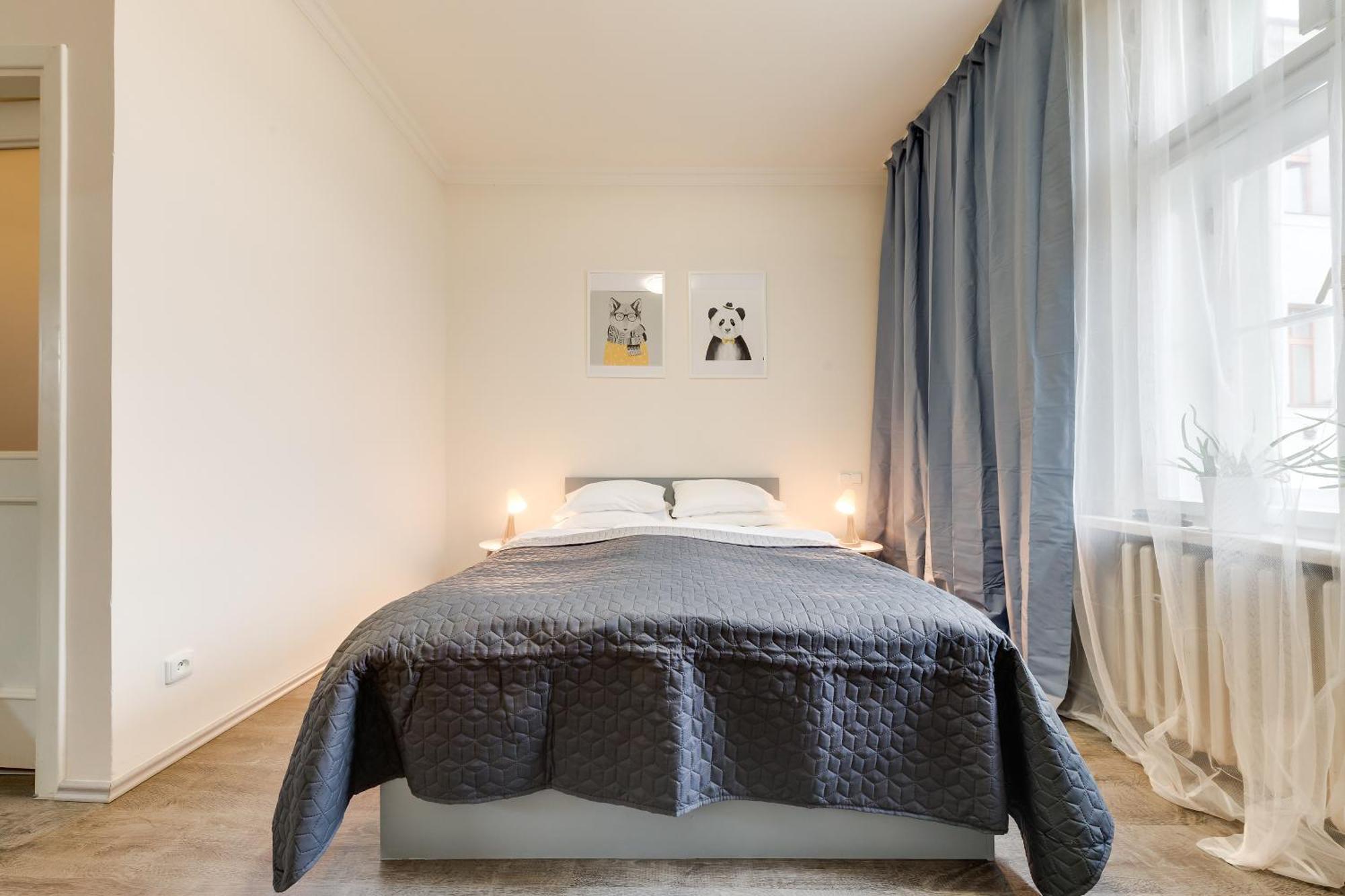 Vita Nejedleho Apartments Прага Екстериор снимка